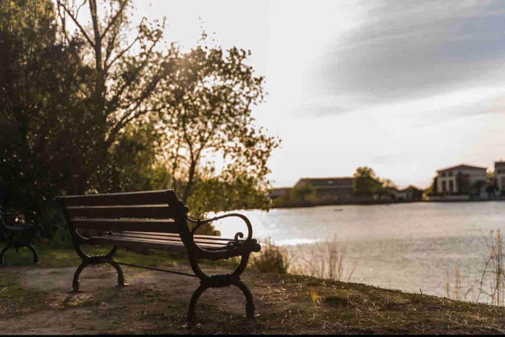 Moment De Detente Sur Le Golf De Pont-Royal Mallemort Dış mekan fotoğraf
